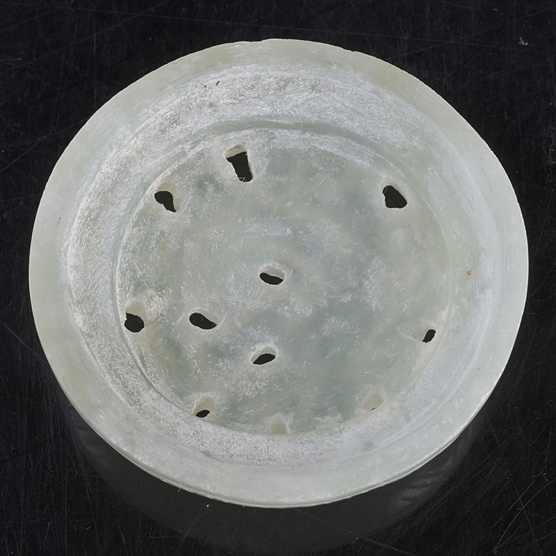 中国 玉石岫玉彫刻 透かし彫 香合 蓋物 箱付 N S416 - メルカリ