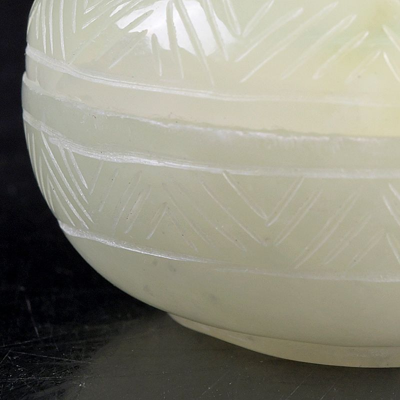 中国 玉石岫玉彫刻 透かし彫 香合 蓋物 箱付 N S416 - メルカリ