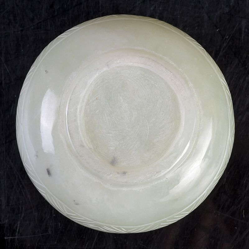 中国 玉石岫玉彫刻 透かし彫 香合 蓋物 箱付 N S416 - メルカリ