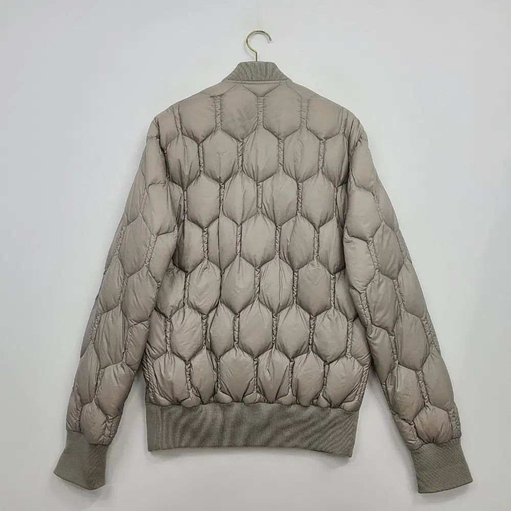 パーリーゲイツ/5/男/軽量ダウンジャケット/アリス/1526 - メルカリ