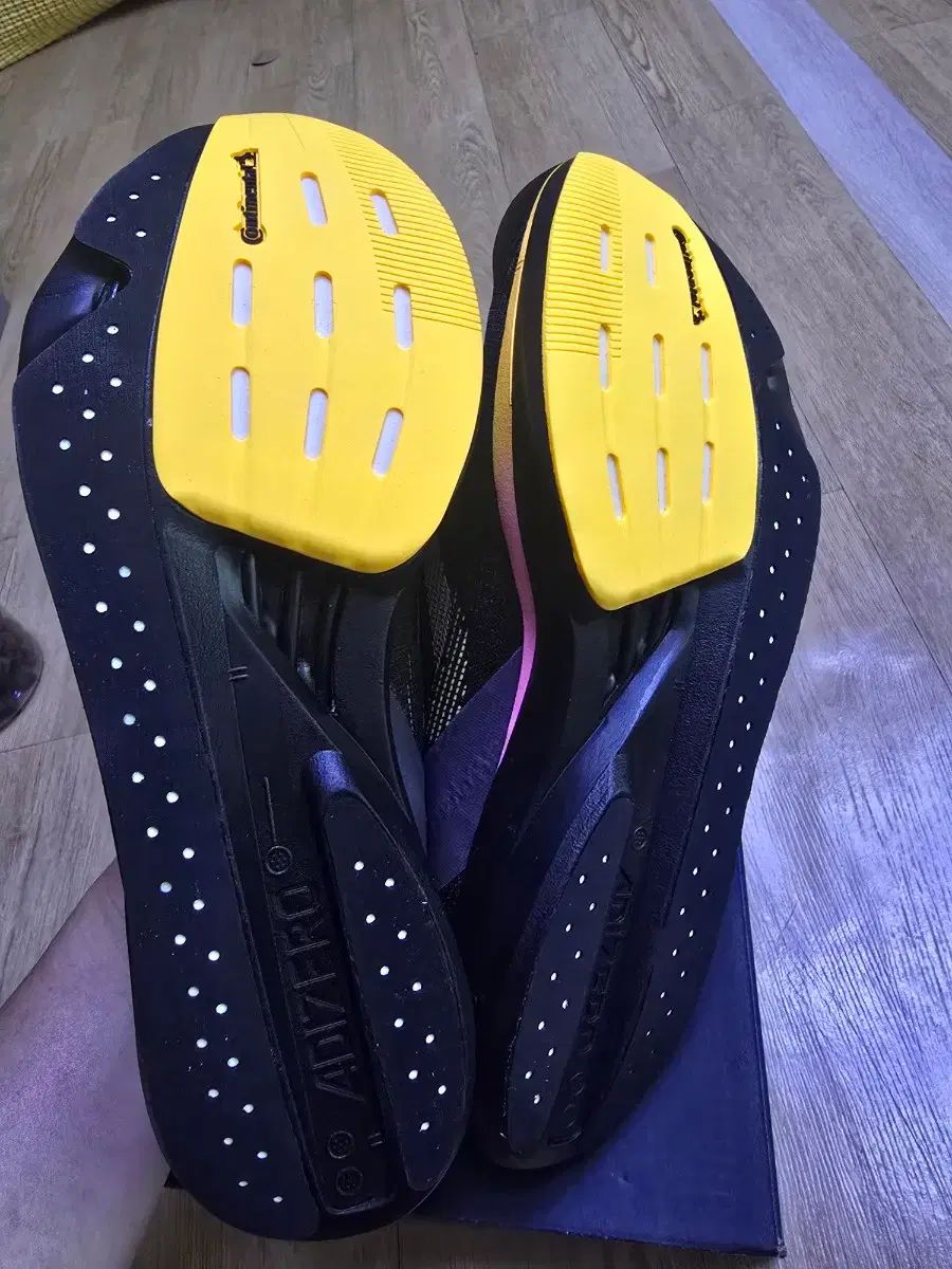  アディダス アディゼロ タクミ セン 10 ブラック 270 登山靴 トレッキングシューズ アウトドアシューズ