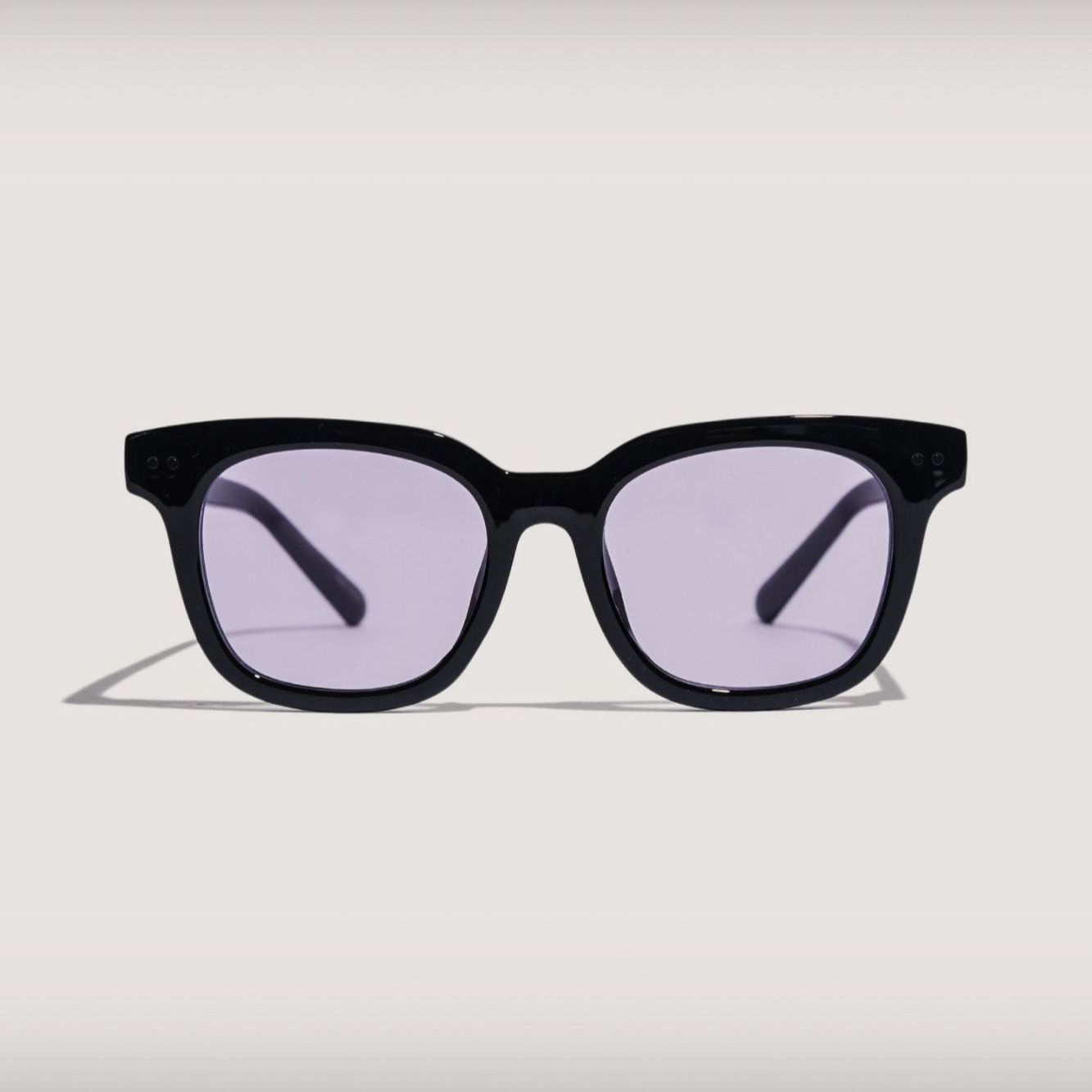 THE HUMBLE OPTICAL Wellington-8001 ブラック サングラス ライトパープル UV400 紫外線カット ウェリントン ケース付き メンズ レディース ユニセックス 即売れ-25633