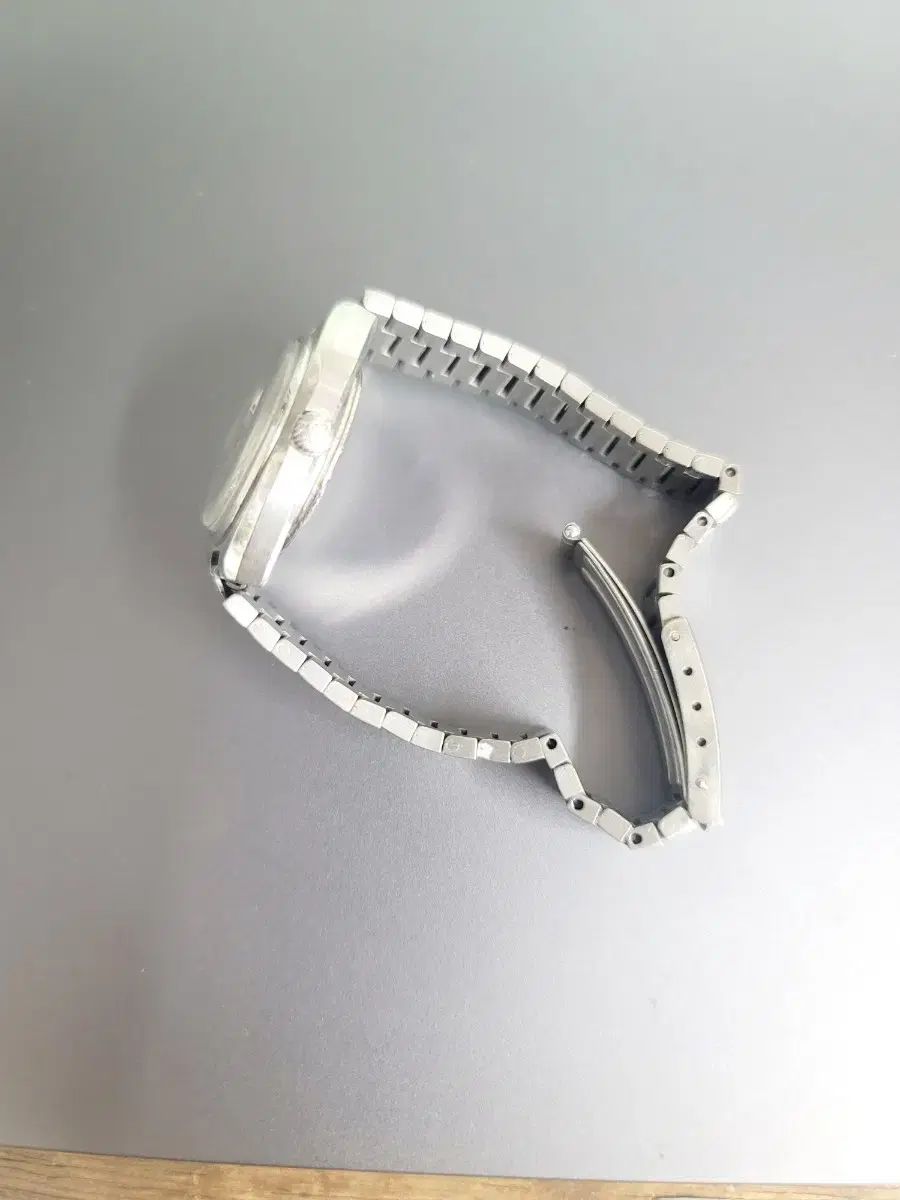 オメガ レディース 28 mm オートマチック