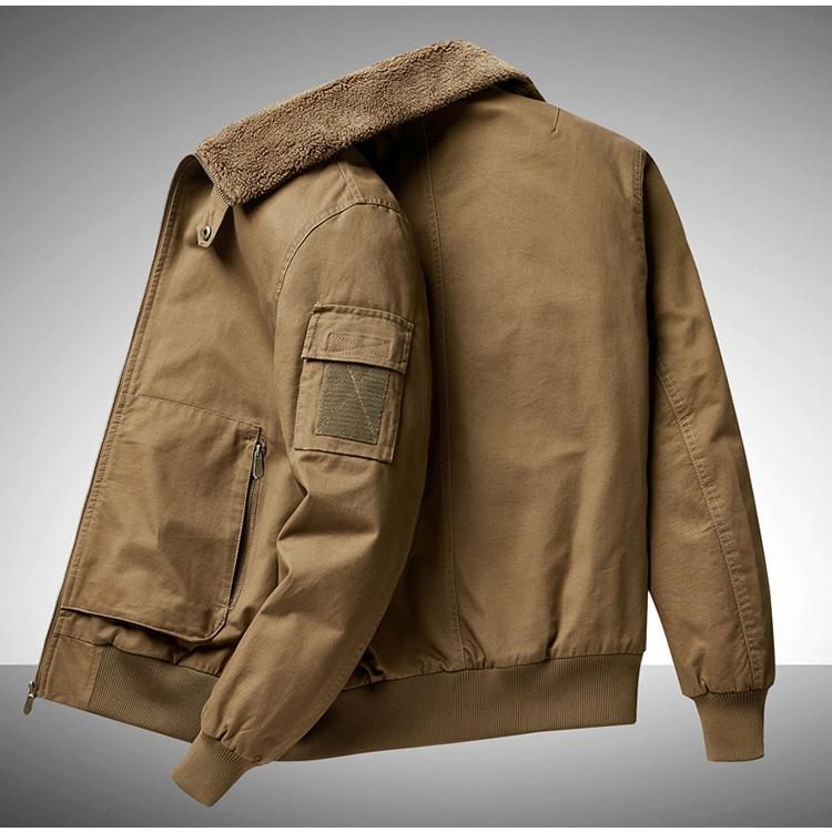 トラックジャケット