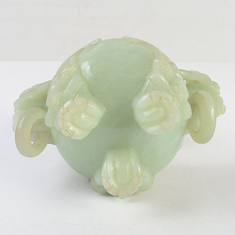 中国 玉石岫玉彫刻 雙耳活環 龍鈕蓋爐 三足香炉 唐木台付 C S423