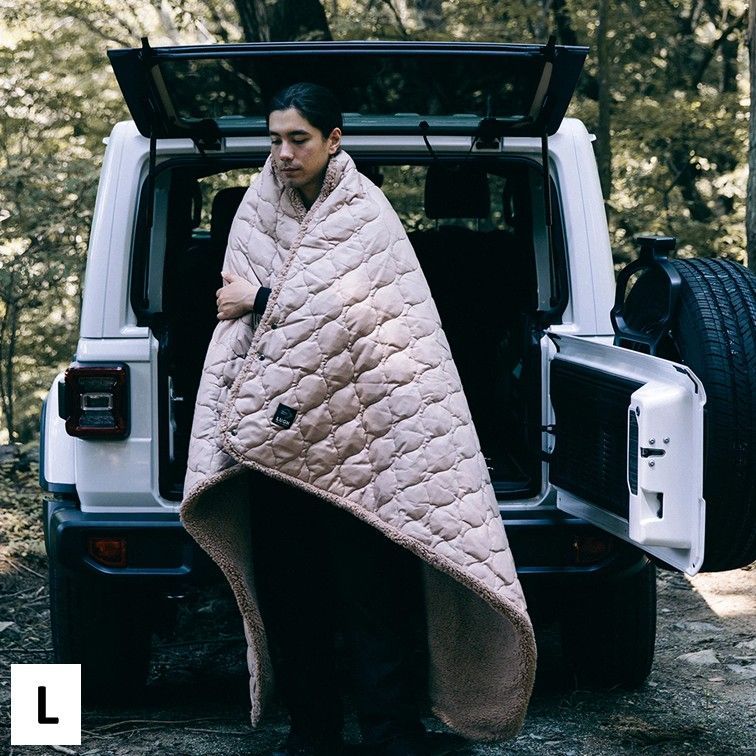 LUGH ルー 魔法瓶ブランケット L 電源不要 6層構造 保温ブランケット 車中泊 キャンプ 防災 ひざ掛け ポンチョ ラグ