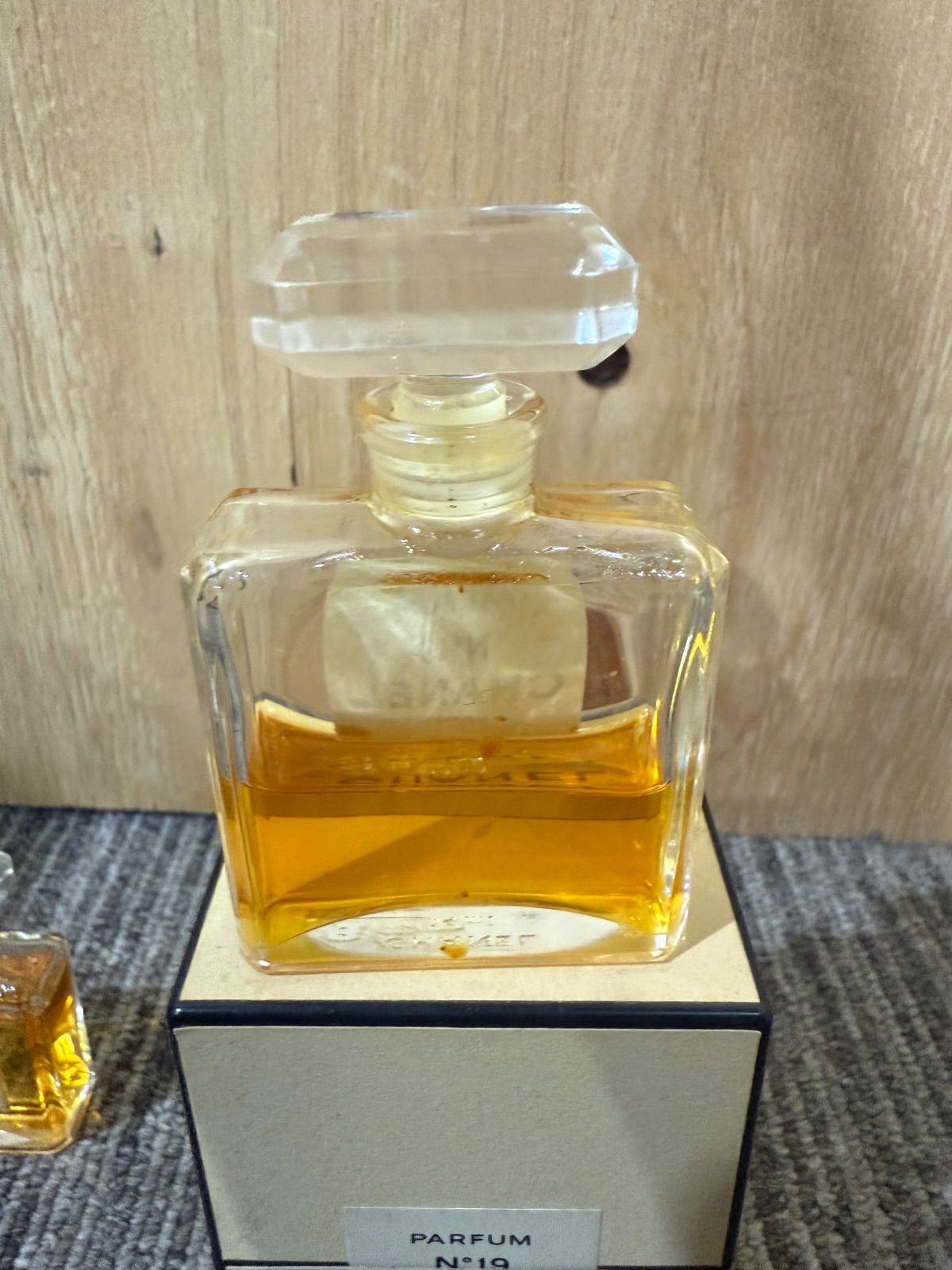 SGM】CHANEL シャネル 香水 19 15 2個セット - メルカリ