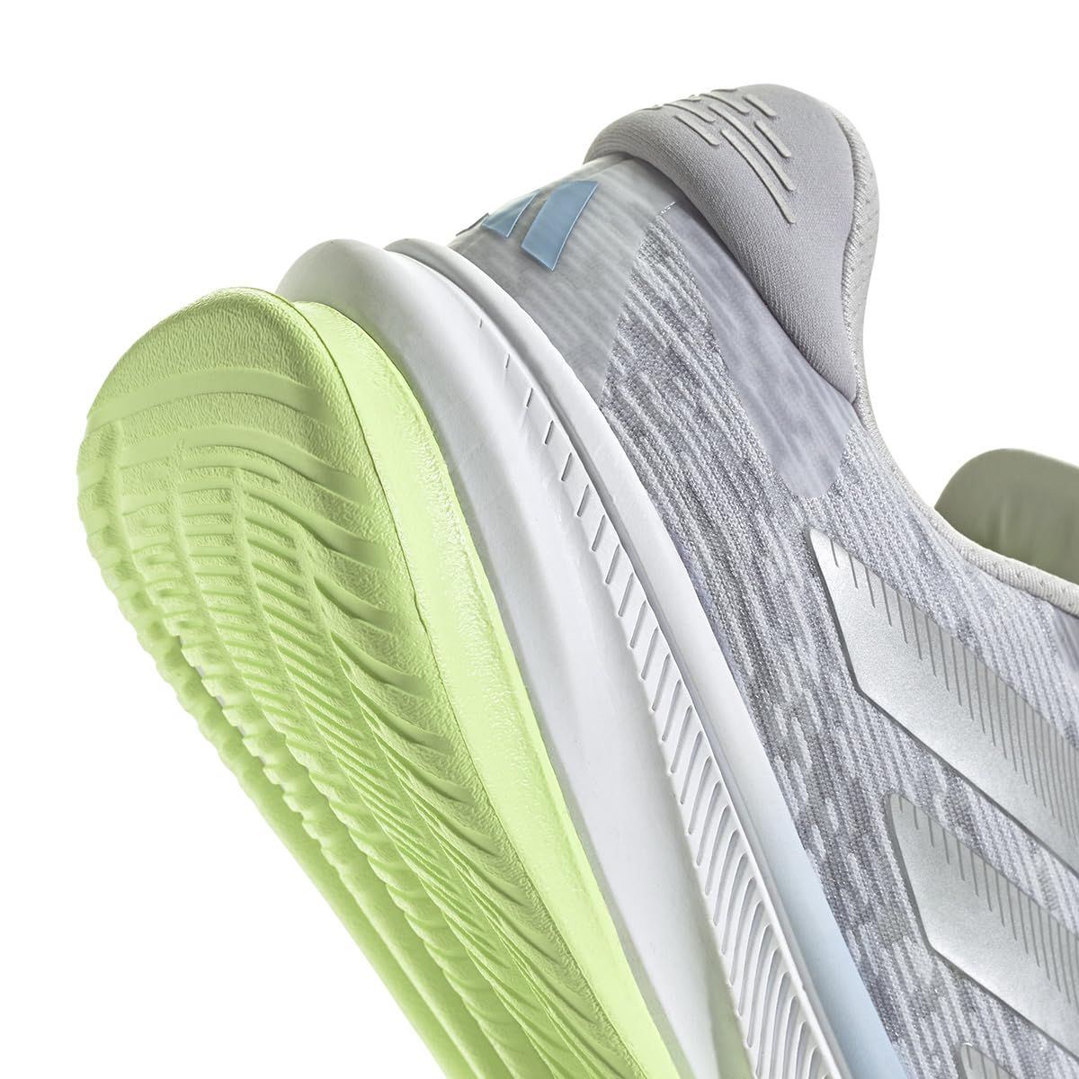 adidas ランニングシューズ