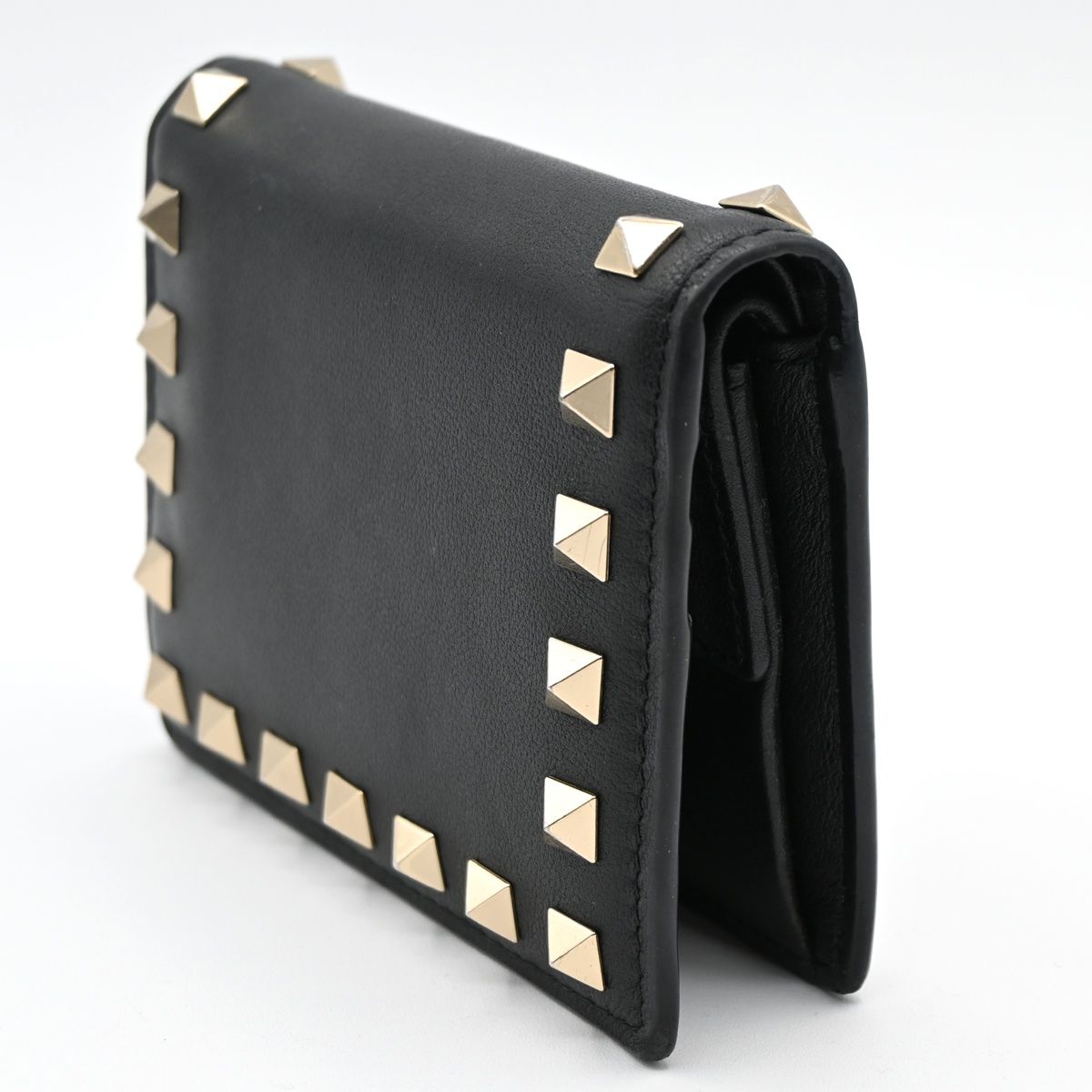 VALENTINO ヴァレンティノ 二つ折り 財布 スタッズ コンパクト 財布