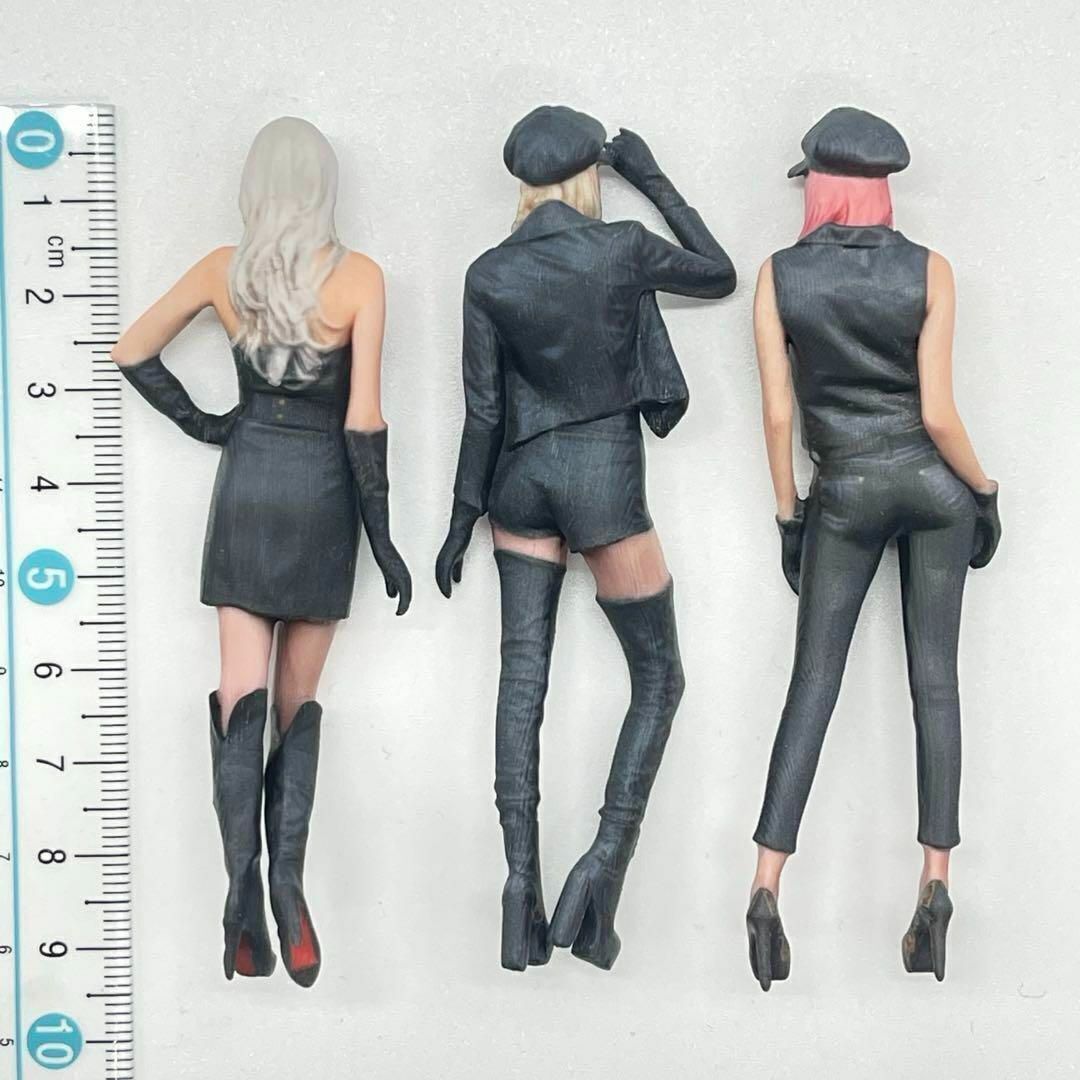 完成品 1/18 リオナ フィギュア3体 リアルフィギュア 1/64より大