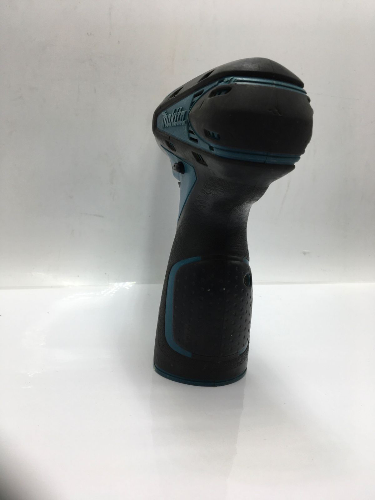 v充電式インパクトドライバ TD