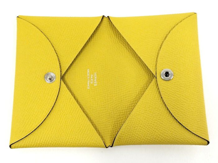 HERMES カルヴィ カードケース レザー イエロー系 U刻印 - メルカリ