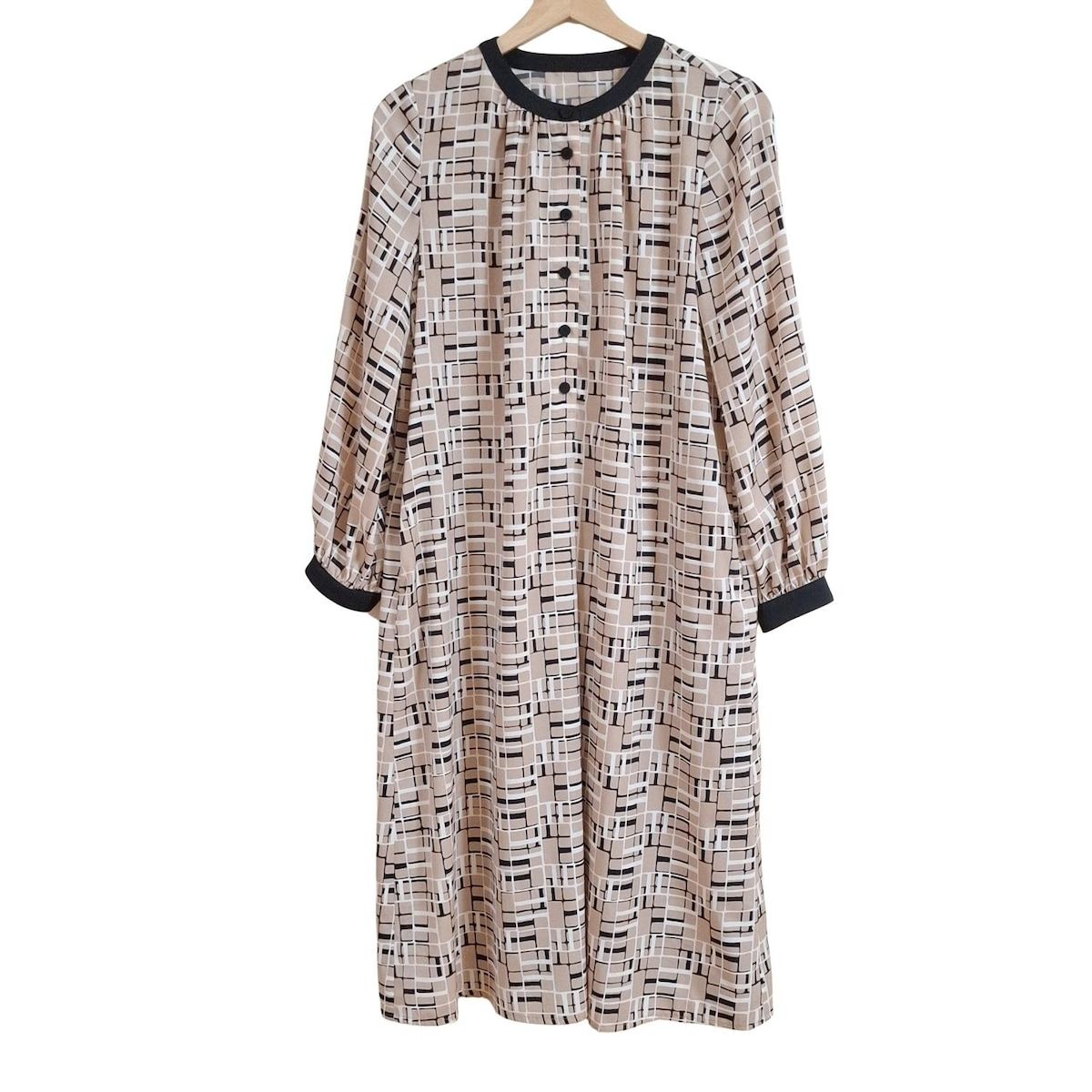 Leilian レリアン ワンピース サイズ9 M レディース ベージュ 黒 長袖 ロング