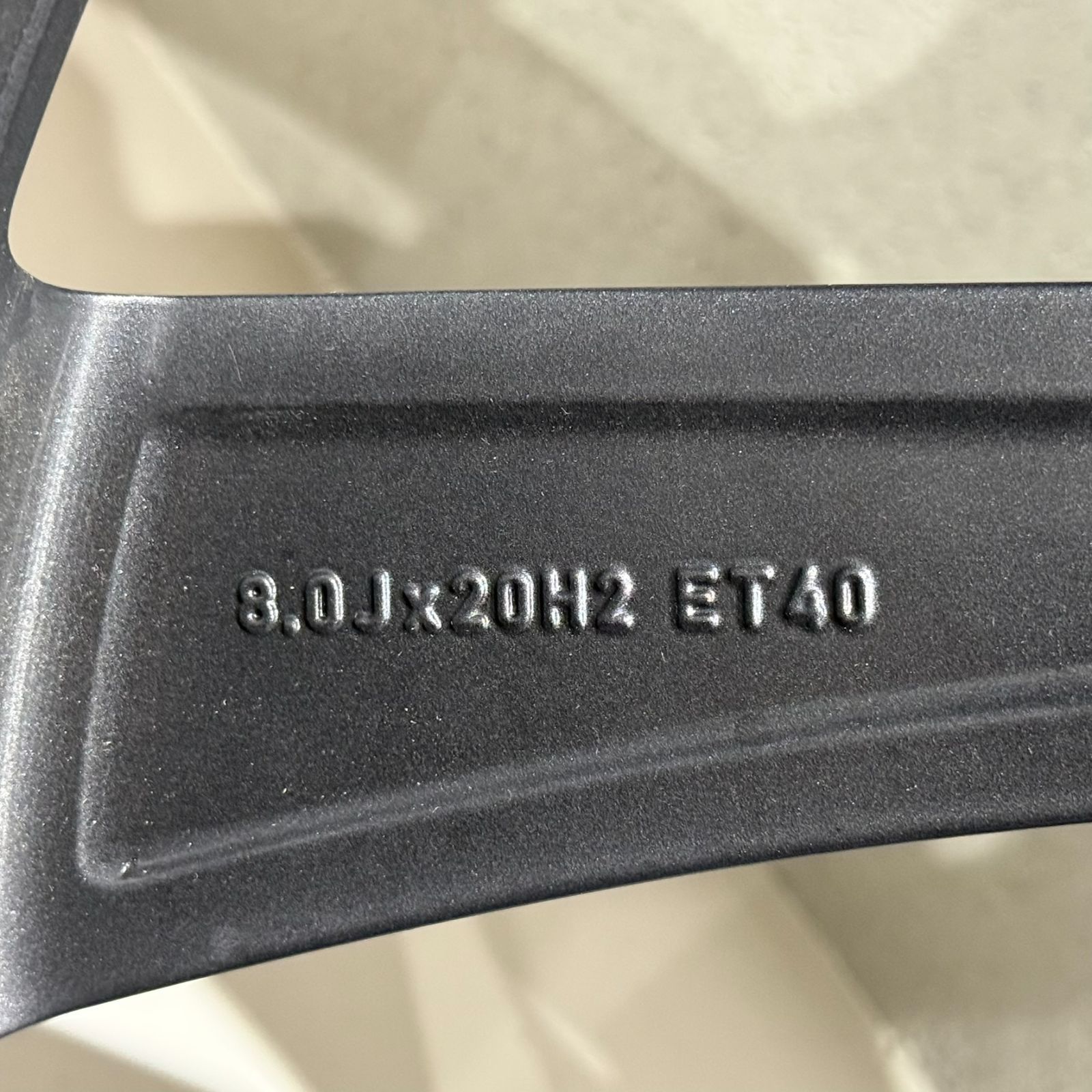 VW 20インチAW アルテオン R lineアドバンス