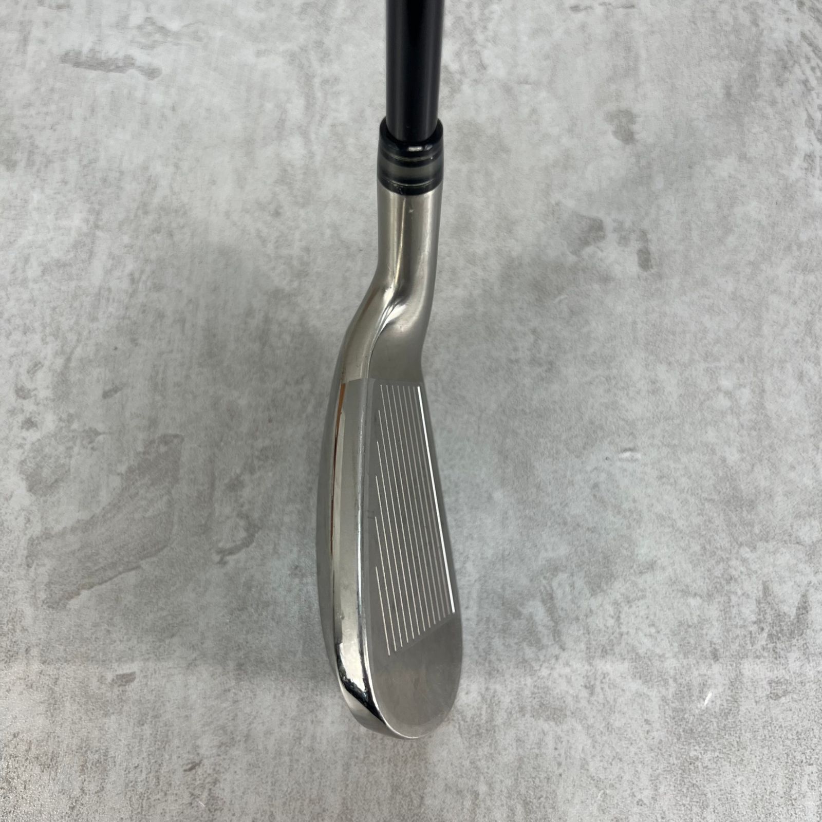 ゼクシオ クロス メンズゴルフ アイアン 8番 R 右利き用 XXIO CROSS