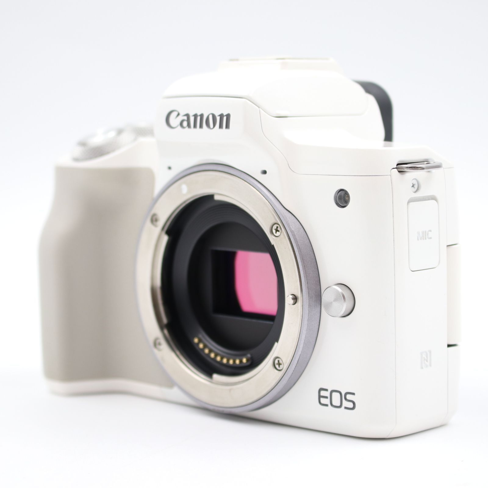 □シャッター数6000枚以下！新品同様□ CANON EOS Kiss M ボディ