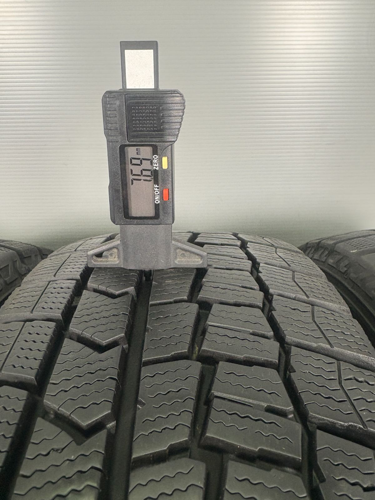 送料無料☆185/60R15 ダンロップ WM02 2020年製 4本 冬 タイヤ