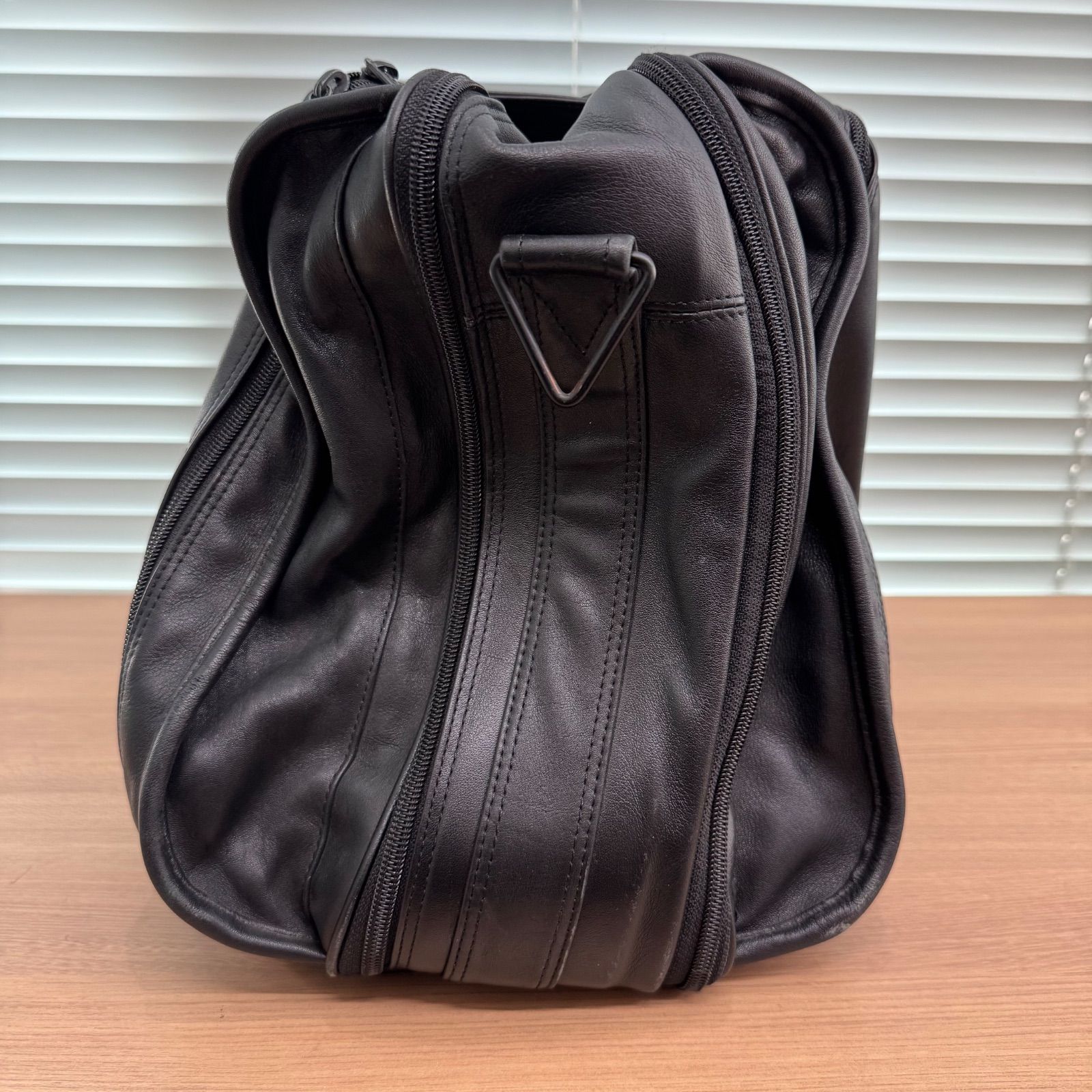 DA1841 トゥミ TUMI ボストンバッグ マチ マチ調整可 メンズ バッグ