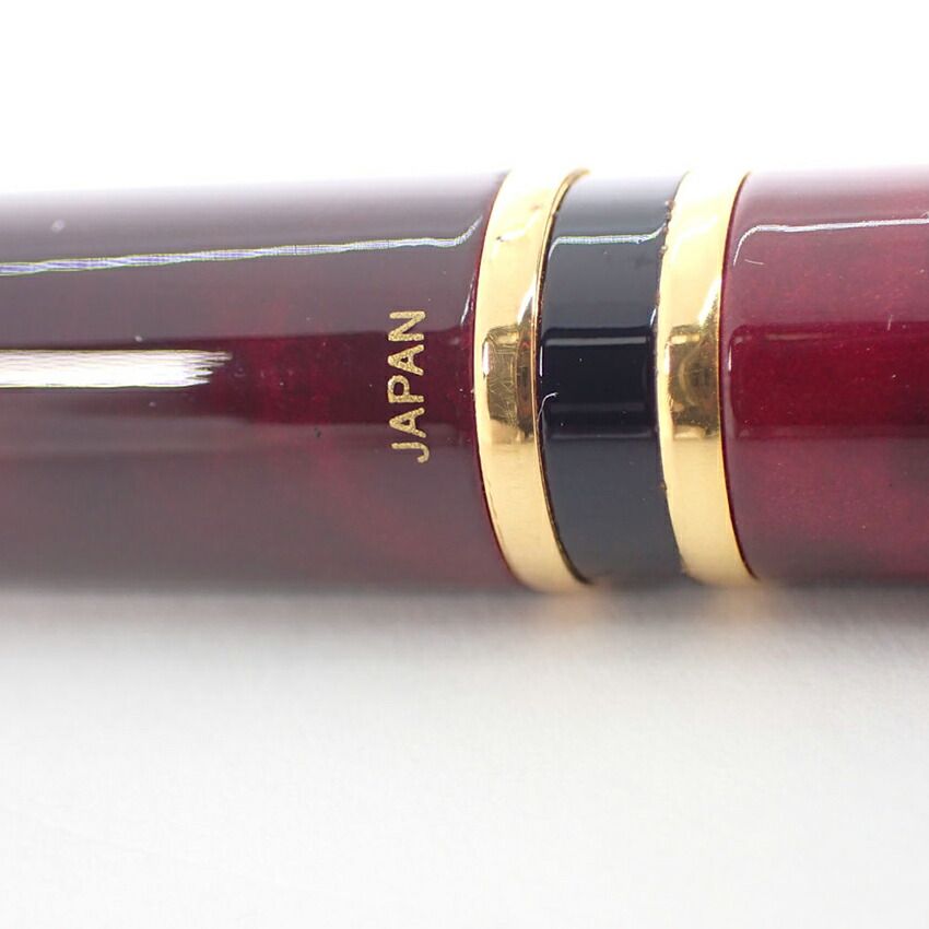 ゴールド金具 万年筆