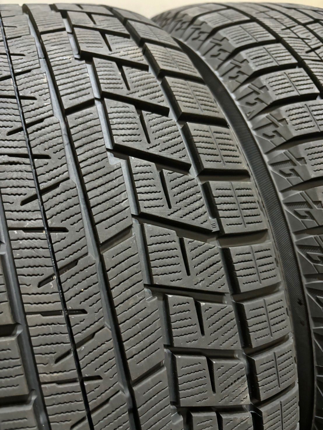 プリウス カローラ