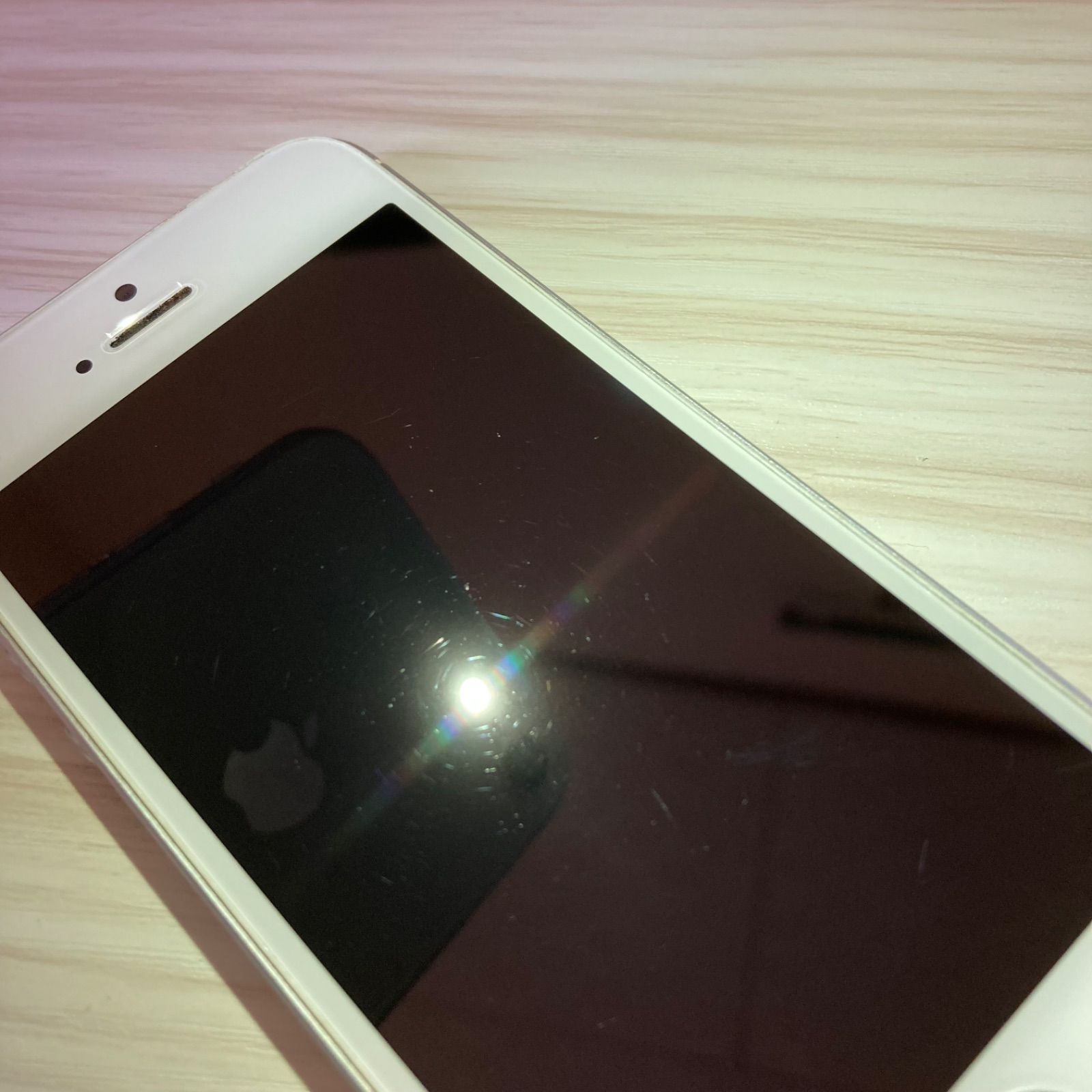 iPhoneSE 64GB Silver バッテリー79% SIMフリー