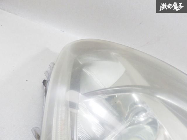 トヨタ プリウス ZVW30 後期 左 ヘッドライト HID KOITO 47-52