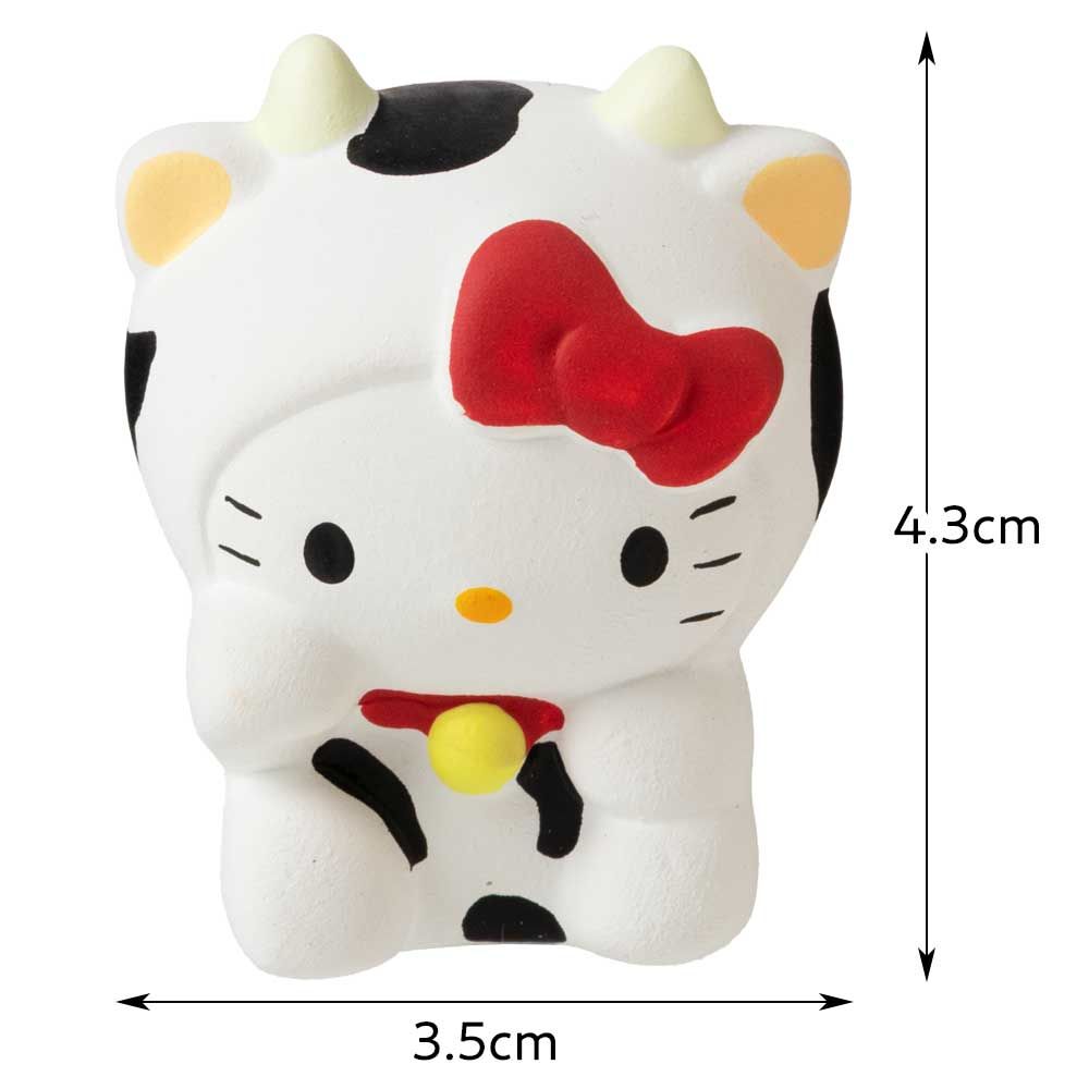 ハローキティ十二支開運占い 丑・うし はろうきてぃ 陶製の人形の中に