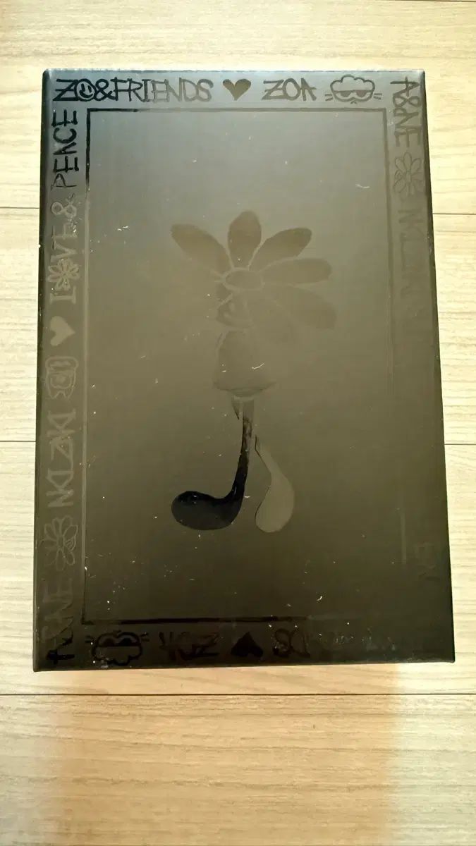 ZO FRIENDS A NE ニット ぬいぐるみキーホルダー