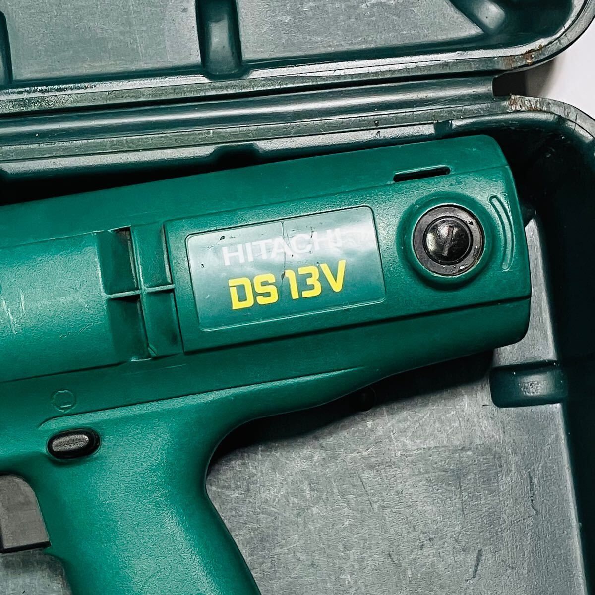 動作良好 日立 HIKOKI 13 mm キーレス ドリルドライバー ドライバドリル DS V ケース付き