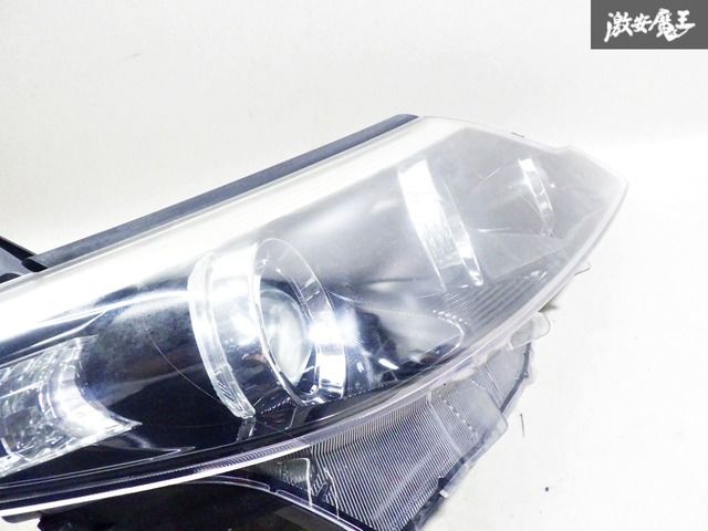 破損無し！】トヨタ純正 AHR20W エスティマハイブリッド 後期 ヘッド