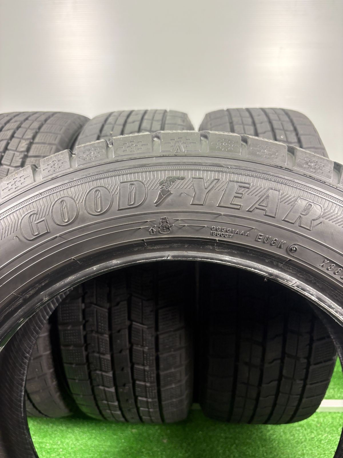 16 グッドイヤー