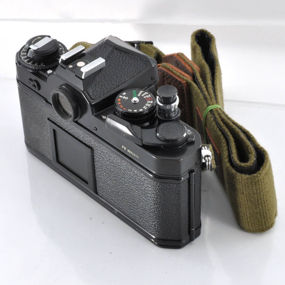 ニコン】Nikon FE ブラック フィルムカメラ + ソフトシャッター