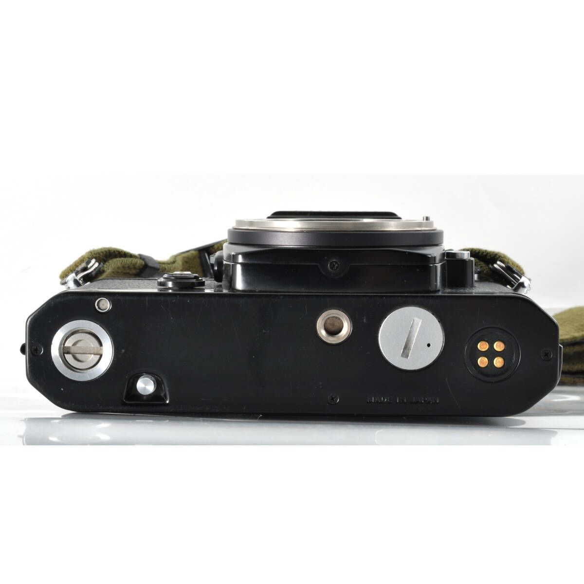 ニコン】Nikon FE ブラック フィルムカメラ + ソフトシャッター