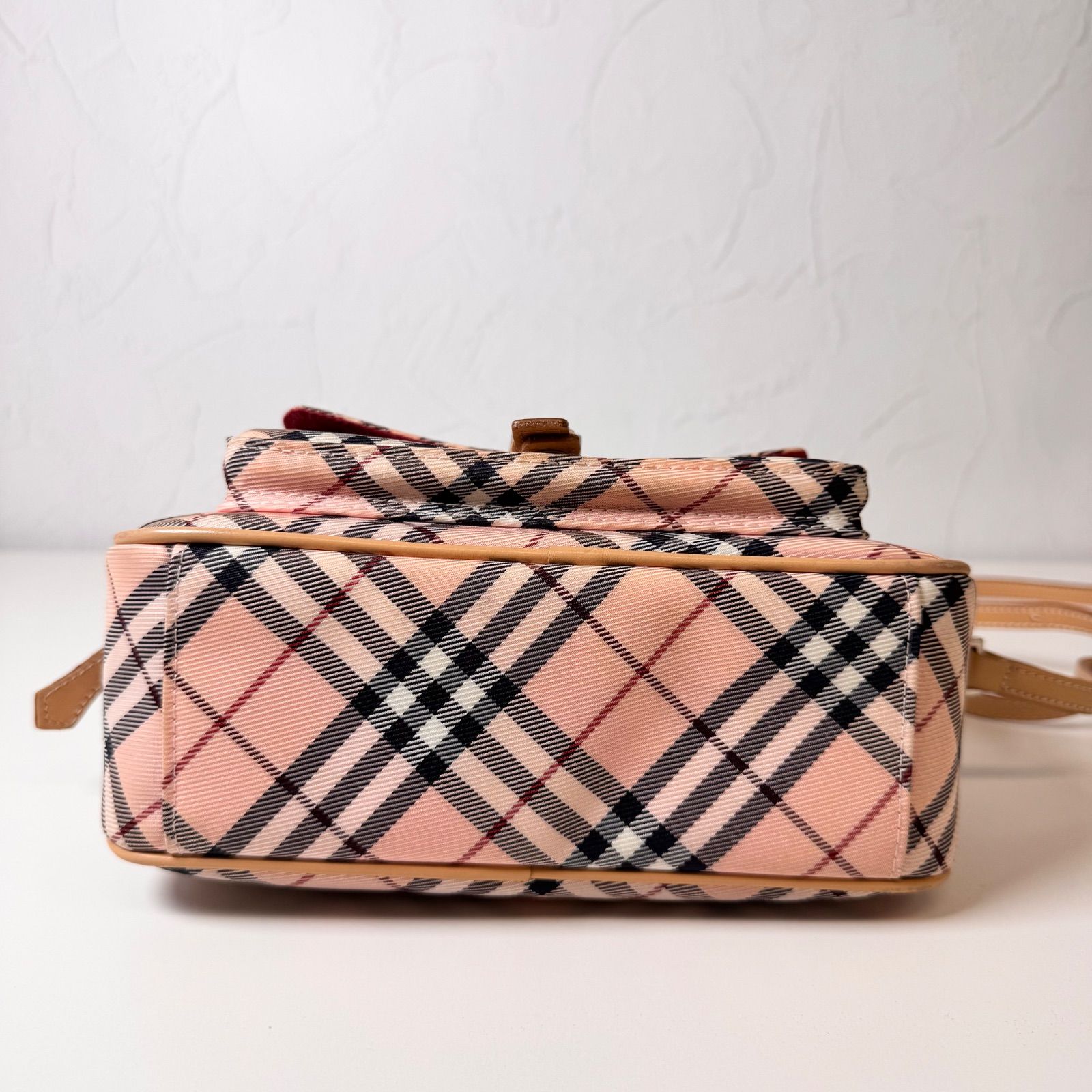 ✨BCランク BURBERRY BLUE LABEL Shoulder Bag Canvas Nova Check Pink
