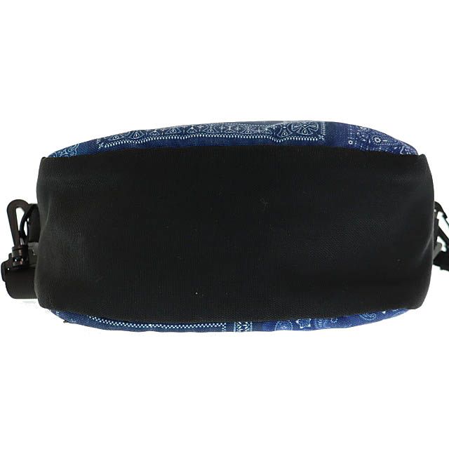 チャレンジャー CHALLENGER 22SS BANDANA SHOULDER POUCH バンダナ柄
