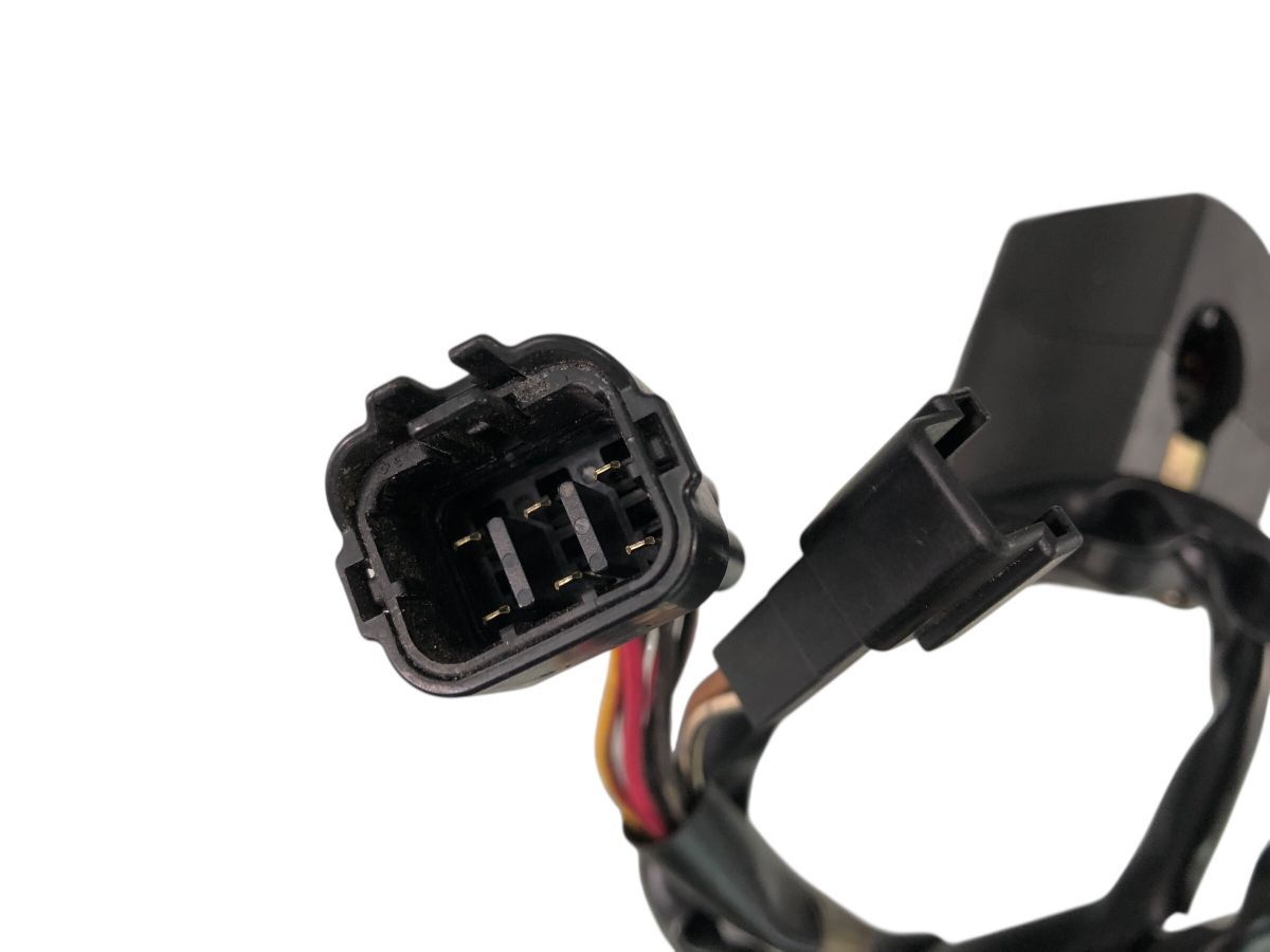 Kawasaki ZX-10R ZXT00D 06-07 スイッチボックス 右 作動OK 割れ削れ