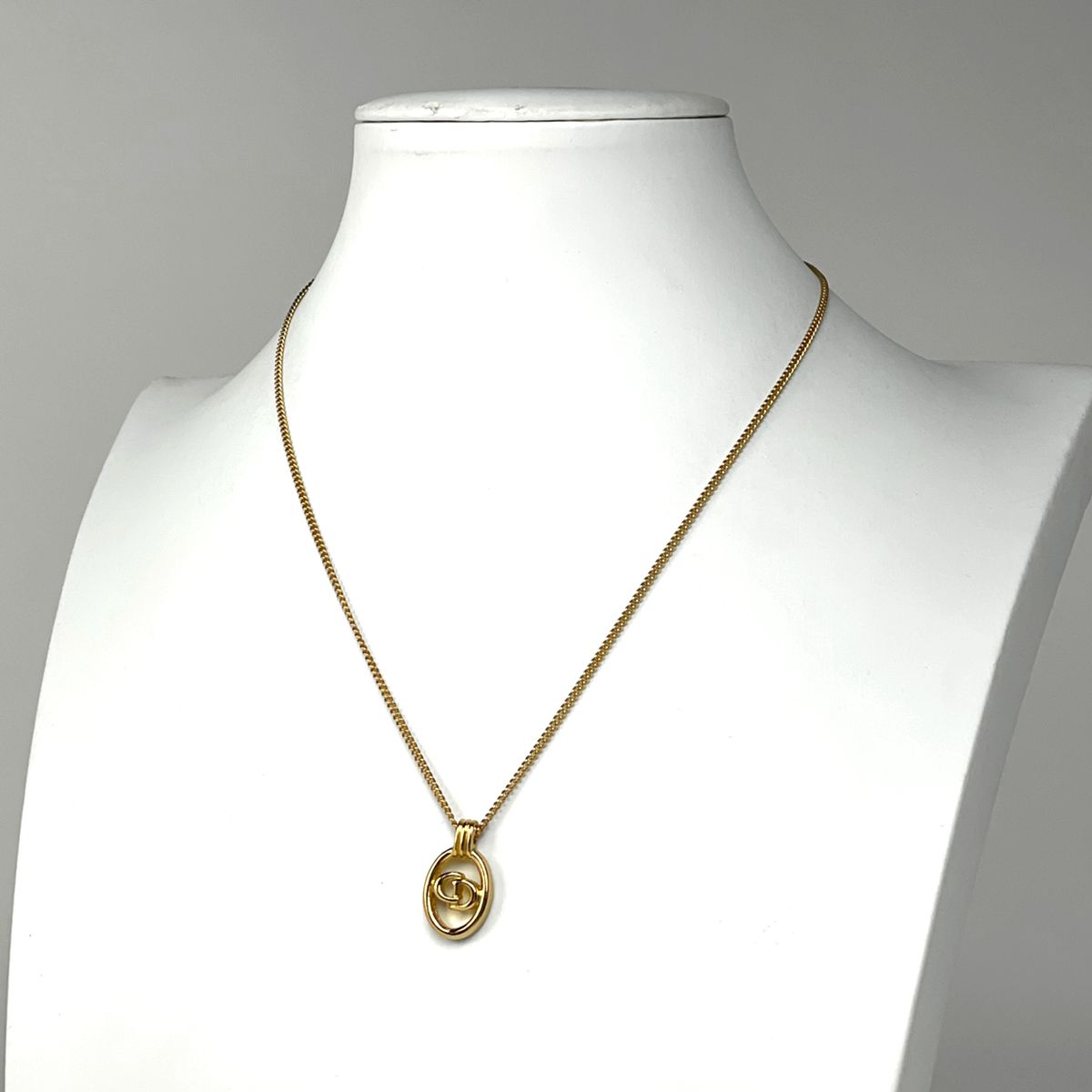 クリスチャンディオール Christian Dior ロゴ ネックレス CD オーバル