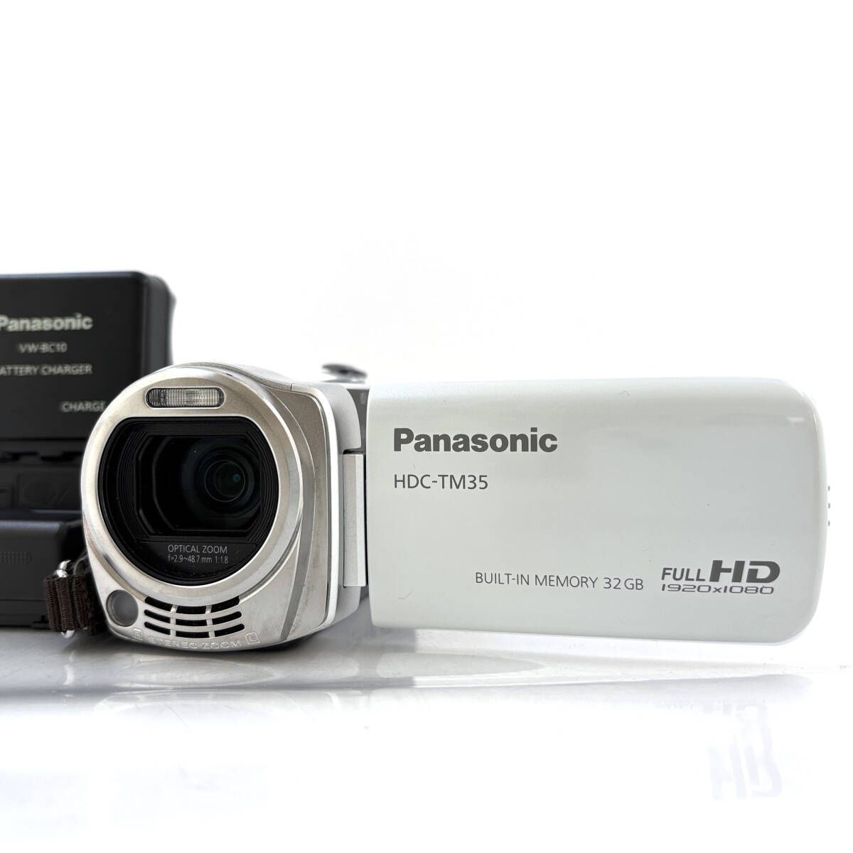 パナソニック】Panasonic HDC-TM35 ビデオカメラ＋バッテリー2個、充電