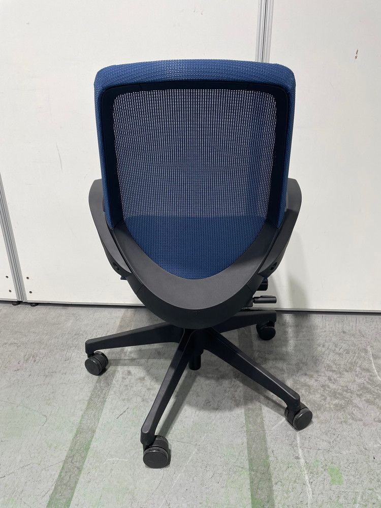 肘付ノートチェア