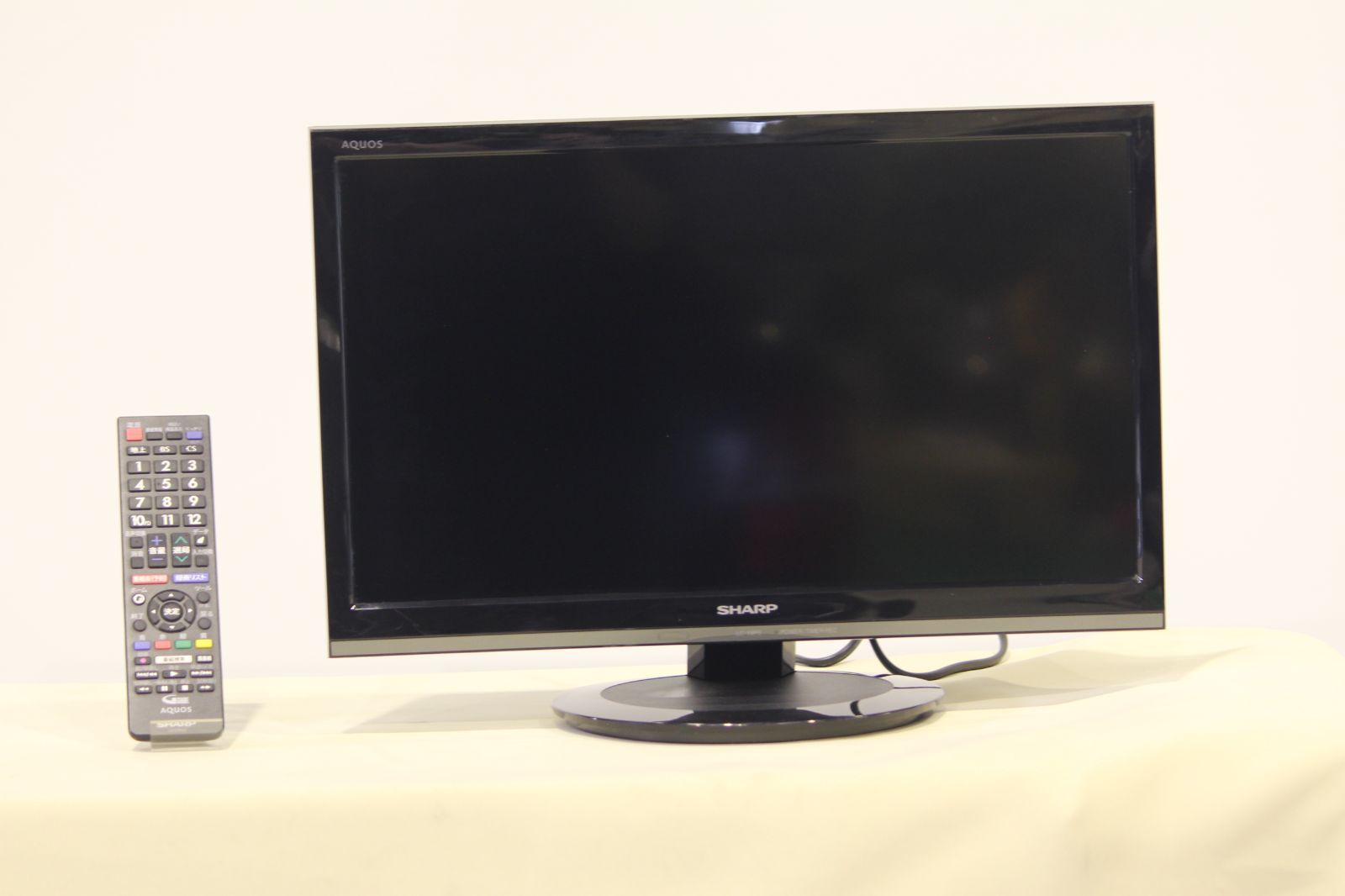 中古】液晶テレビ 19インチ シャープ AQUOS LC-19P5 フルHD - メルカリ