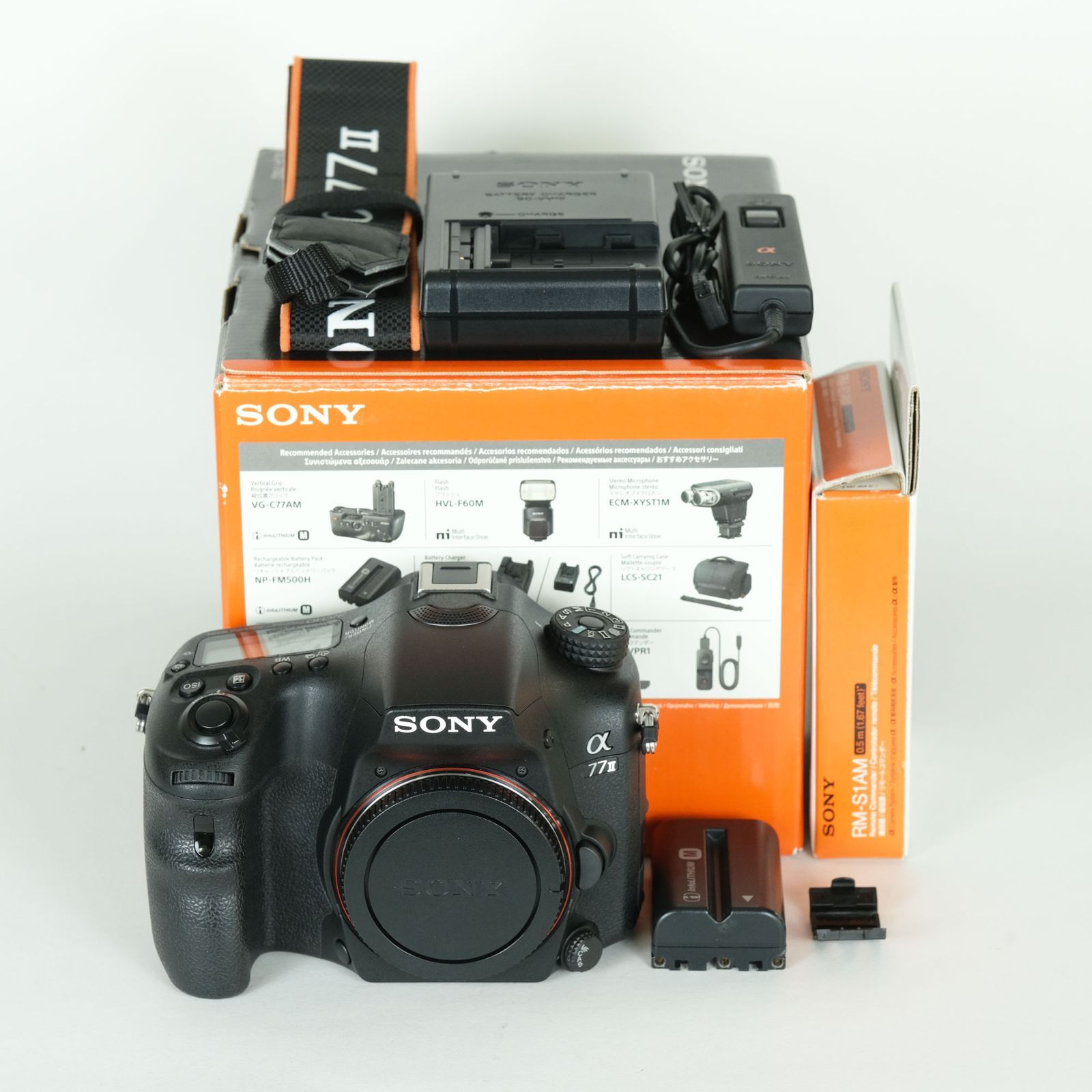 美品 | シャッター数5,200回] SONY α77IIボディ ILCA-77M2 | ソニーA