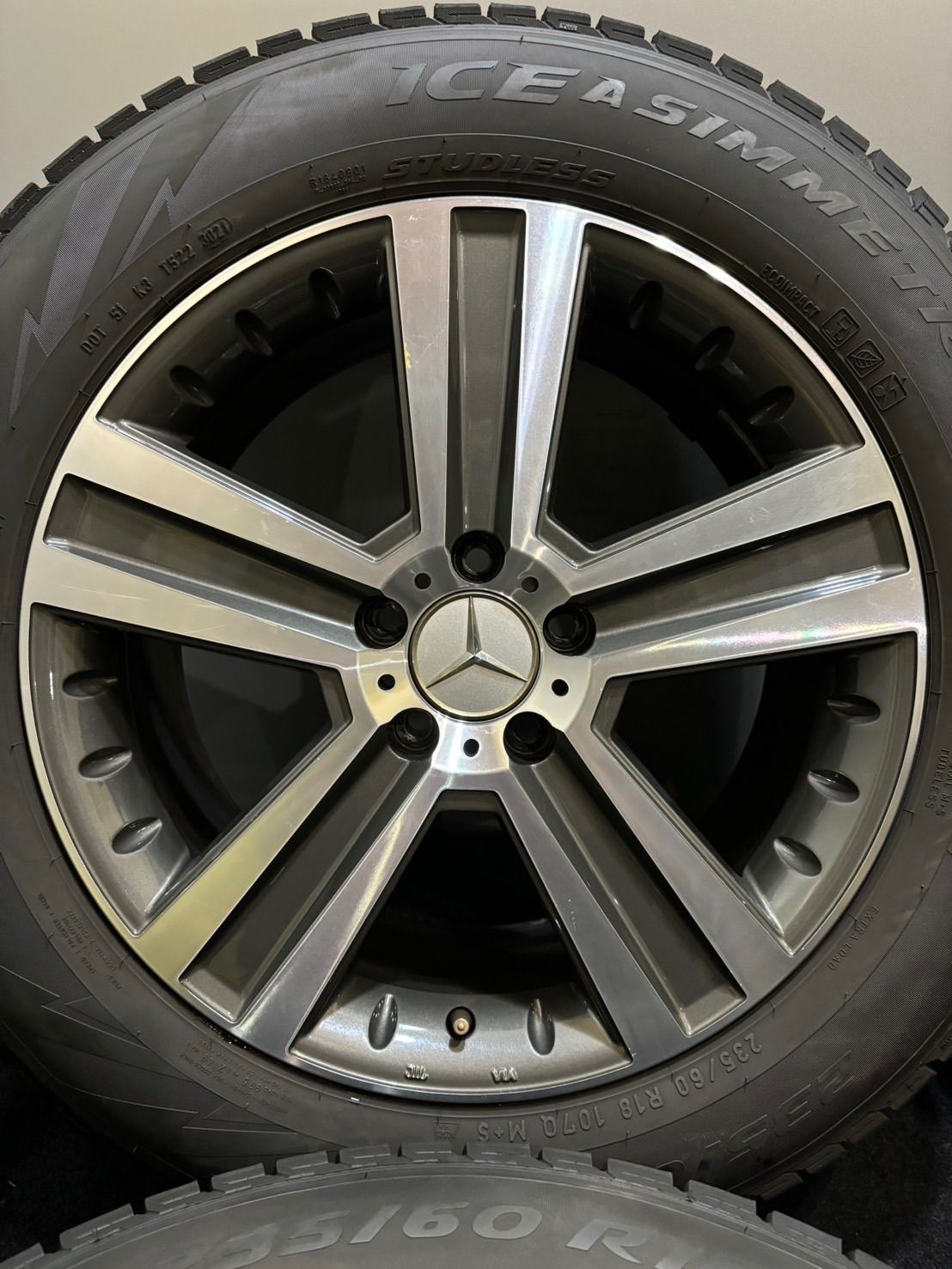 235 60 R 18 PIRELLI ICE 21年製 EuroPremium 18インチ 8 J 35 112 5 H スタッドレス 4本 ベンツ GLC 南7 K 987