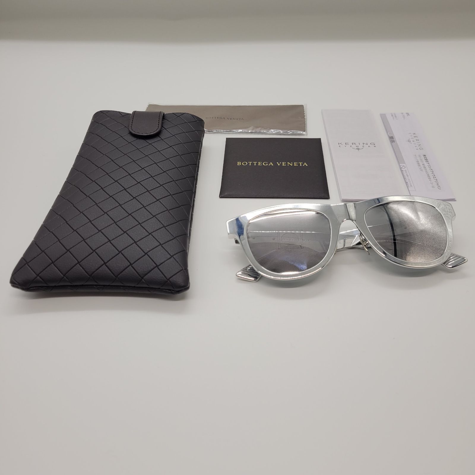 BOTTEGA VENETA ボッテガヴェネタ サングラス BV1052S 002 シルバー