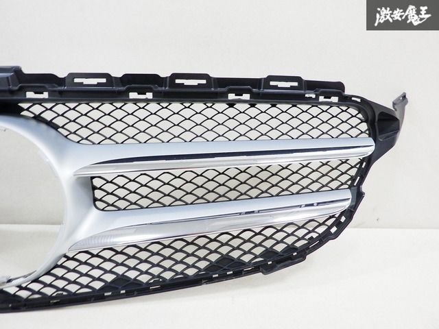 破損無し！】メルセデスベンツ純正 W205 Cクラス 前期 グリル