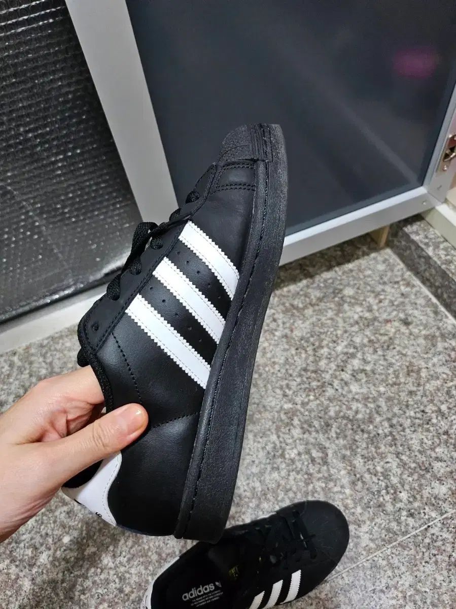 SuperStar ブラック