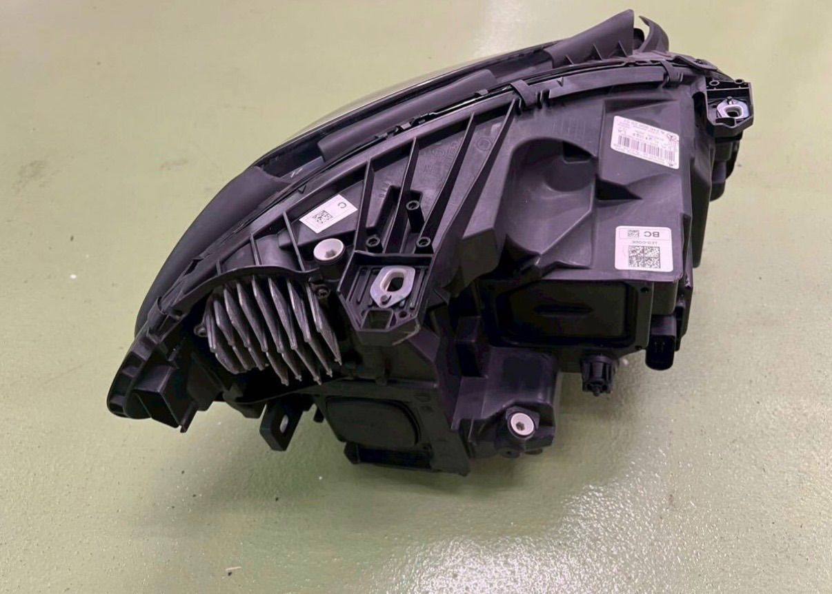 257-73 後期 LED W246 ベンツBクラス 左ヘッドライト A 246 906 29 01