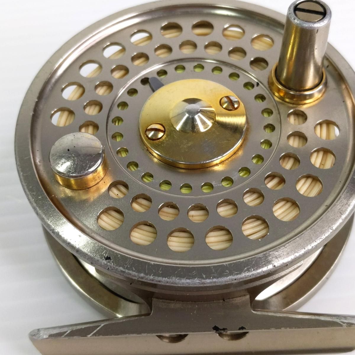 中古品】ダイワ フライリール アルトモア 100D 〇YR-54323〇 - メルカリ