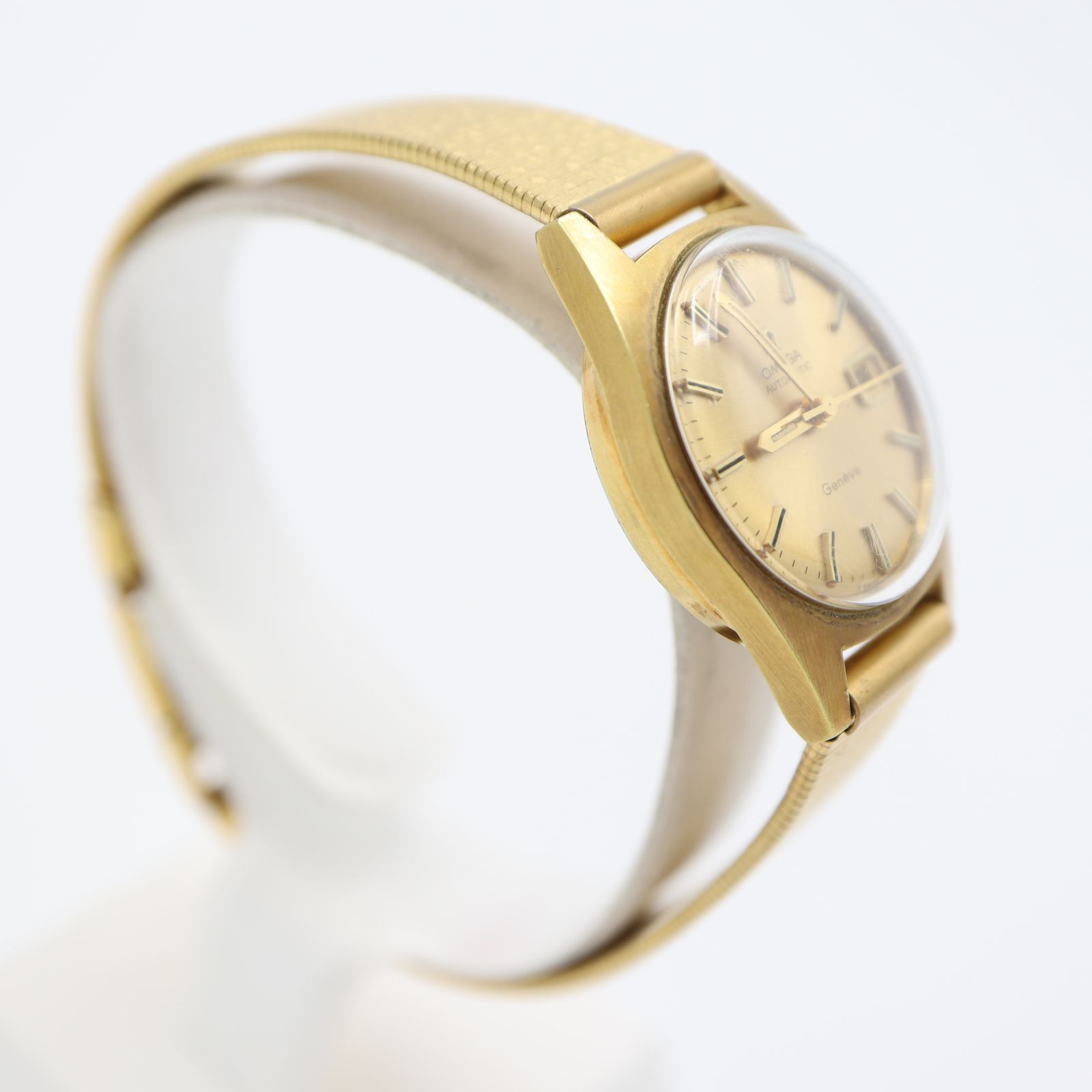 【稼動品】OMEGA Geneveジュネーブ ゴールド 手巻き 時計 稼働 腕時計 OMEGA オメガ Geneve ジュネーブ 566.012 cal.684 デイト