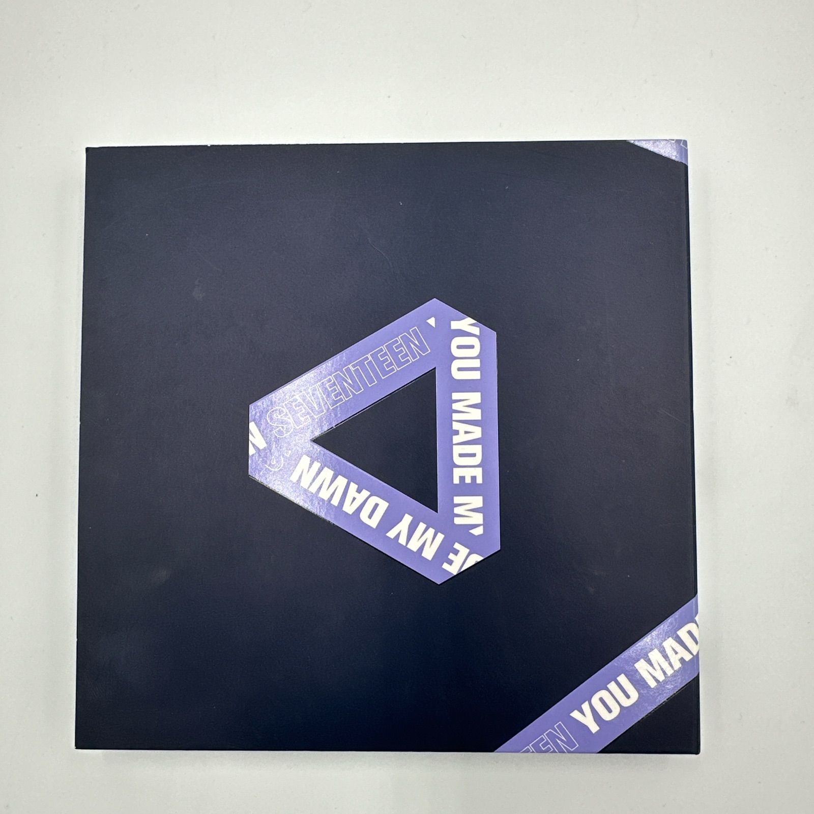 ▪️SEVENTEENのアルバム 「YOU MADE MY DAWN」3種セット（青 / 白