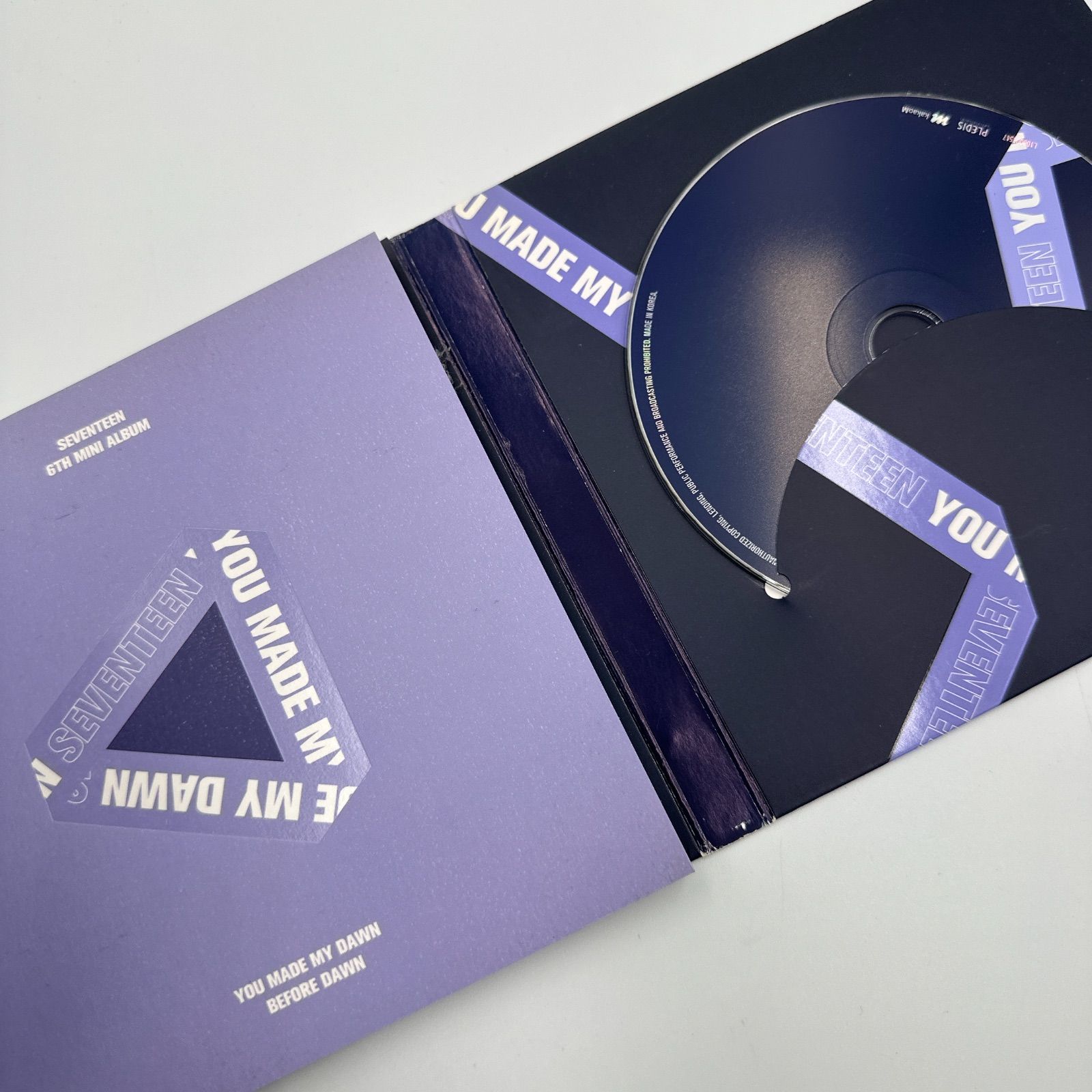 ▪️SEVENTEENのアルバム 「YOU MADE MY DAWN」3種セット（青 / 白